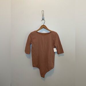 Scoop Neck Cocoa Bodysuit with Elbow Sleeves